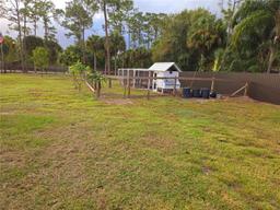 Picture of 635 W Paso Fino Cir, Clewiston, FL 33440