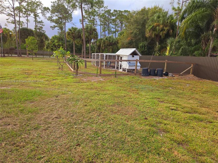 Picture of 635 W Paso Fino Cir, Clewiston FL 33440