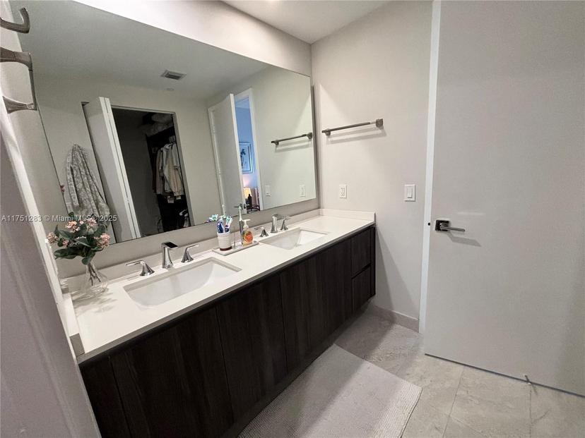 Picture of 488 NE 18Th St # 1904, Miami FL 33132