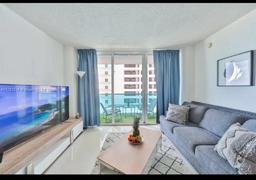 Picture of 4001 S Ocean Dr # 7L, Hollywood, FL 33019