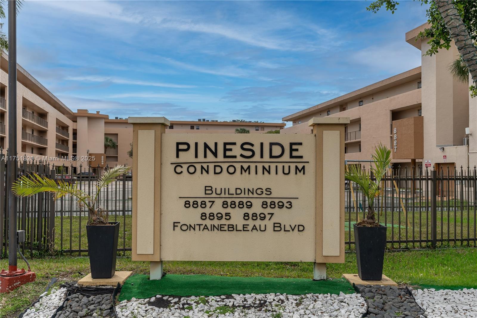 Picture of 8889 Fontainebleau Blvd # 309, Miami, FL 33172