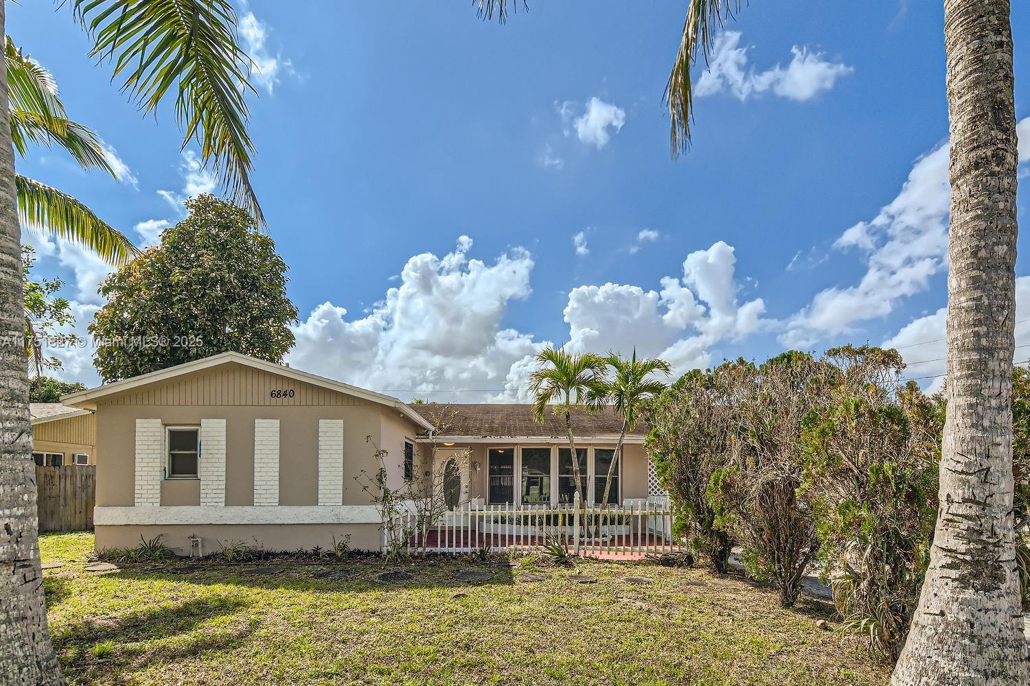 Picture of 6840 NW 6Th Ct, Margate, FL 33063