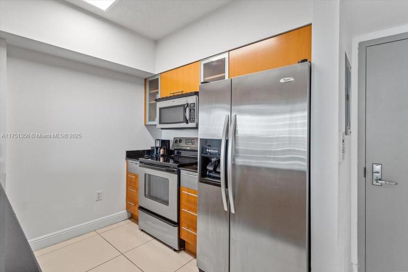 Picture of 1750 N Bayshore Dr # 4809, Miami FL 33132
