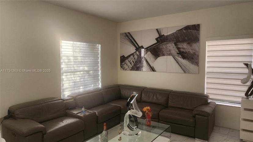 Picture of 10073 SW 117Th Ct, Miami FL 33186