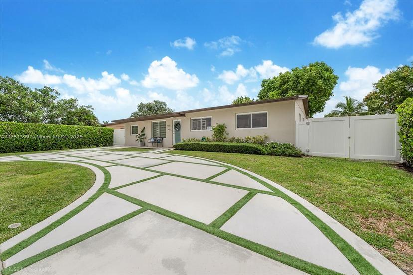 Picture of 4031 SW 104Th Ave, Miami FL 33165