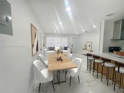 Picture of 6900 SW 2Nd St, Pembroke Pines, FL 33023
