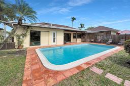 Picture of 4300 NW 7Th Court, Plantation, FL 33317