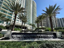 Picture of 20201 E Country Club Dr # 308, Aventura, FL 33180