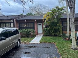 Picture of 13545 SW 101St Ln # 13545, Miami, FL 33186