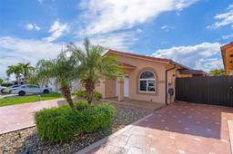 Picture of 7118 W 30Th Ct, Hialeah, FL 33018