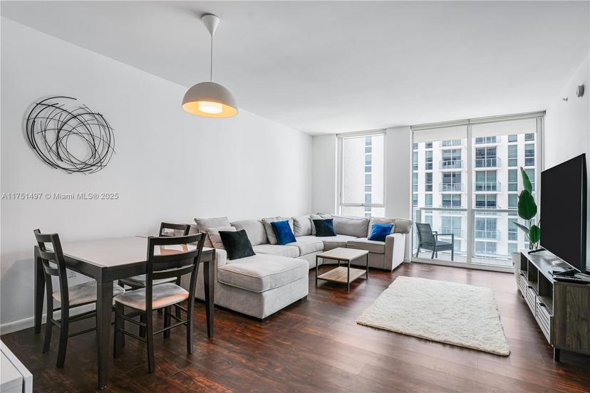 Picture of 253 NE 2Nd St # 1706, Miami FL 33132