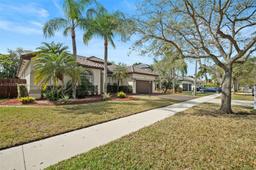 Picture of 16358 S Mariposa Cir S, Pembroke Pines, FL 33331