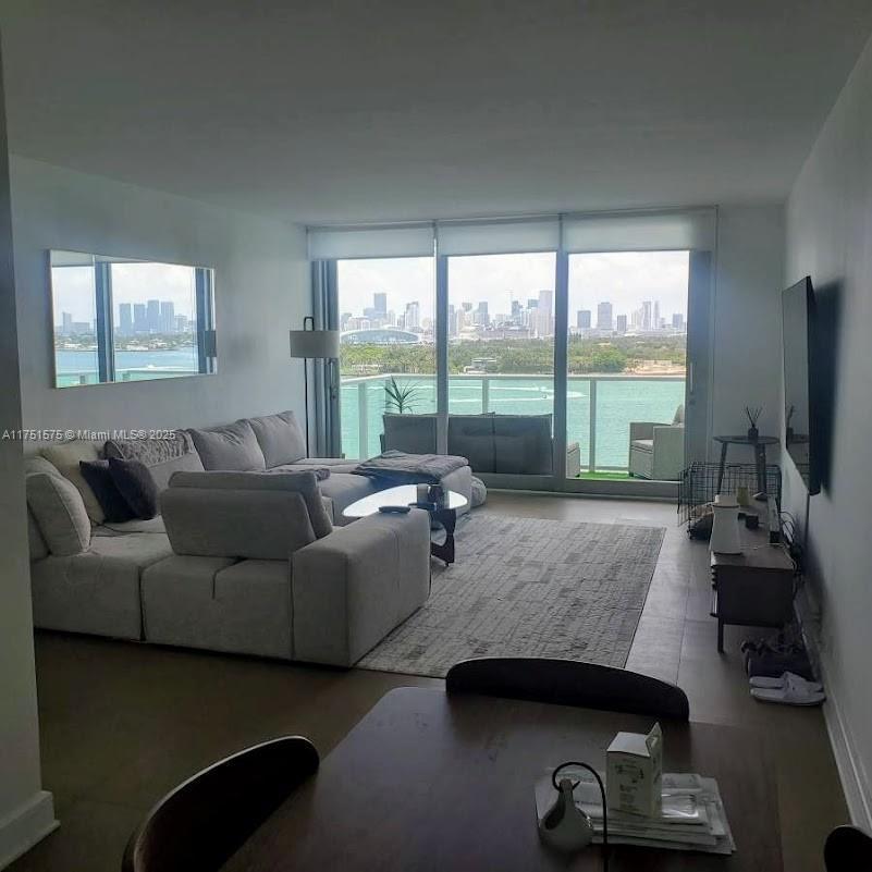 Picture of 1000 West Ave # 1118, Miami Beach FL 33139