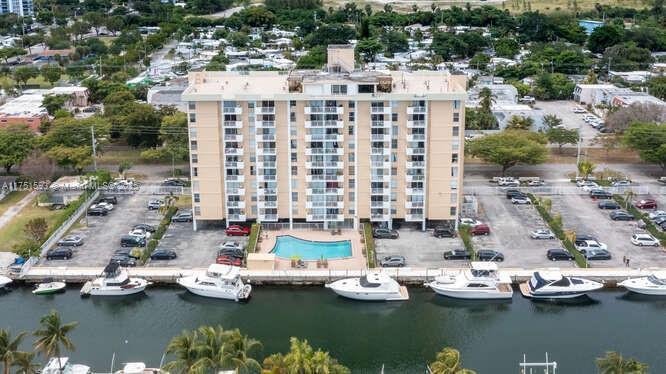 Picture of 2000 NE 135Th St # 1011, North Miami FL 33181