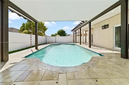 Picture of 2881 SW 145Th Ct, Miami, FL 33175