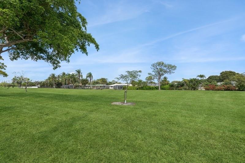 Picture of 3925 N Arelia Dr N, Delray Beach FL 33445