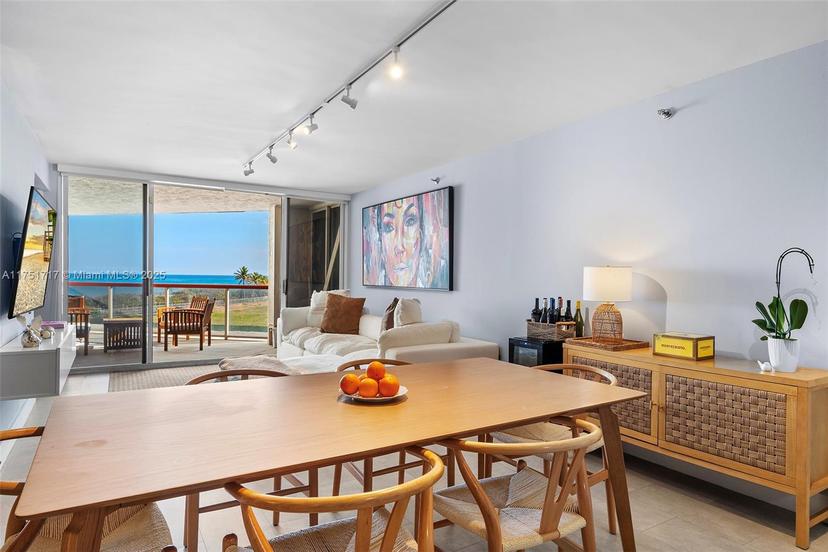 Picture of 6767 Collins Ave # 302, Miami Beach FL 33141
