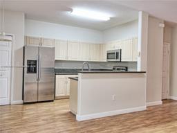 Picture of 8155 NW 108Th Ave, Doral, FL 33178