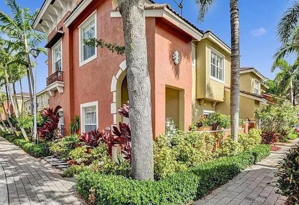 Picture of 3383 Merrick Ct # 1116, Margate, FL 33063