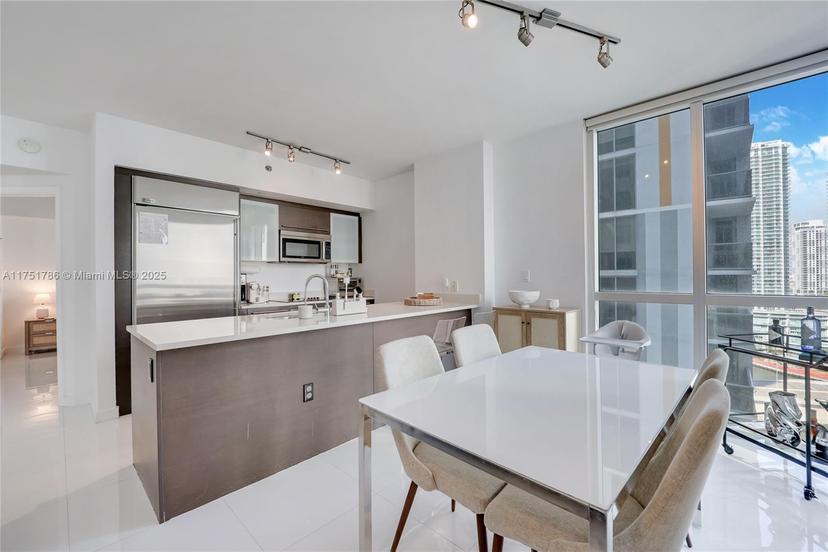 Picture of 55 SE 6Th St # 1901, Miami FL 33131