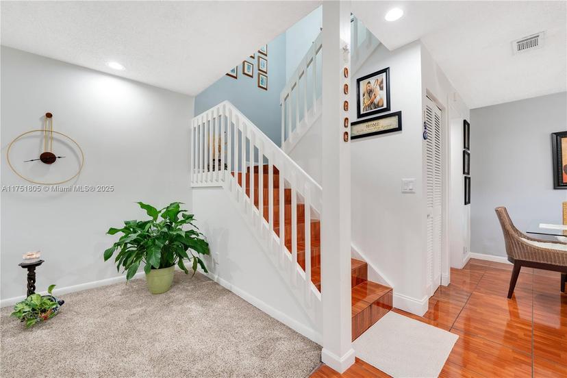 Picture of 2596 NW 99Th Ave, Coral Springs FL 33065