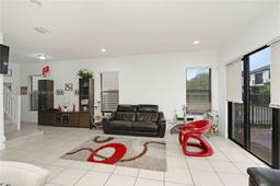 Picture of 3293 W 98Th Pl, Hialeah, FL 33018