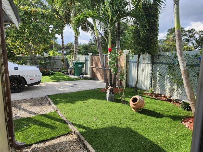 Picture of 16450 NW 20Th Ave, Miami Gardens FL 33054