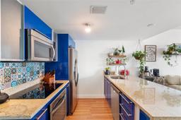 Picture of 185 SW 7Th St # 2508, Miami, FL 33130