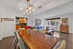 Picture of 11660 NE 8 Ave, Biscayne Park, FL 33161