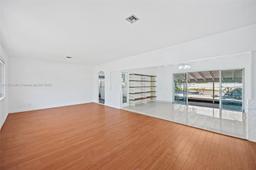 Picture of 10635 NE 11 Ct, Miami Shores, FL 33138