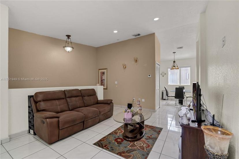 Picture of 8060 W 28Th Ct # 202, Hialeah FL 33018