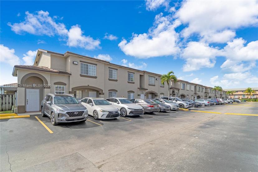 Picture of 8060 W 28Th Ct # 202, Hialeah FL 33018