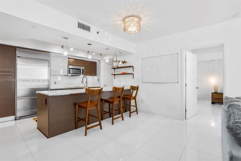 Picture of 55 SE 6Th St # 2405, Miami FL 33131