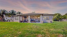 Picture of 32151 SW 204Th Ct, Homestead, FL 33030