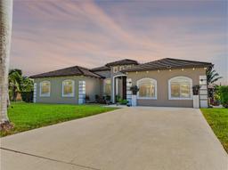 Picture of 32151 SW 204Th Ct, Homestead, FL 33030