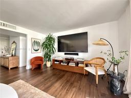 Picture of 600 Biltmore Way # 215, Coral Gables, FL 33134