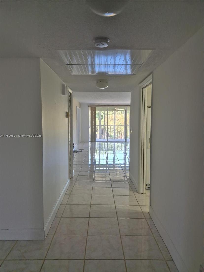 Picture of 2650 S Course Dr # 410, Pompano Beach FL 33069