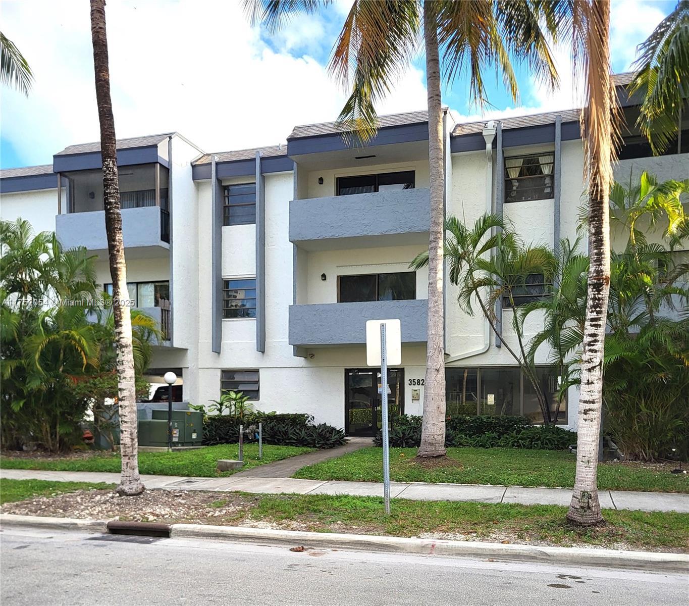Picture of 3582 NE 171St St # 101, North Miami Beach, FL 33160