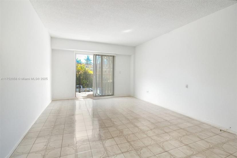Picture of 1000 Michigan Ave # 208, Miami Beach FL 33139