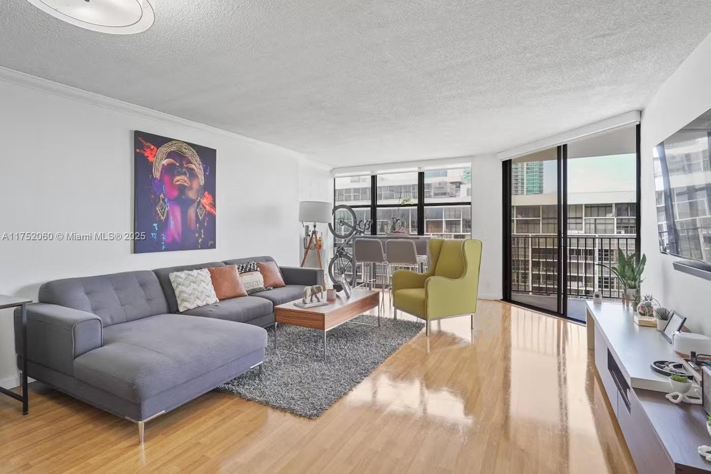 Picture of 1901 Brickell Ave # B1706, Miami, FL 33129