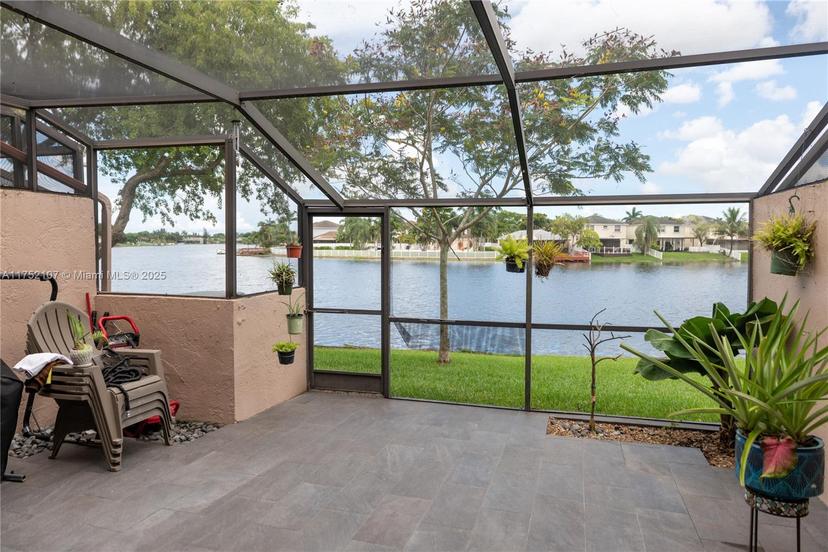 Picture of 1239 NW 122Nd Ter, Pembroke Pines FL 33026