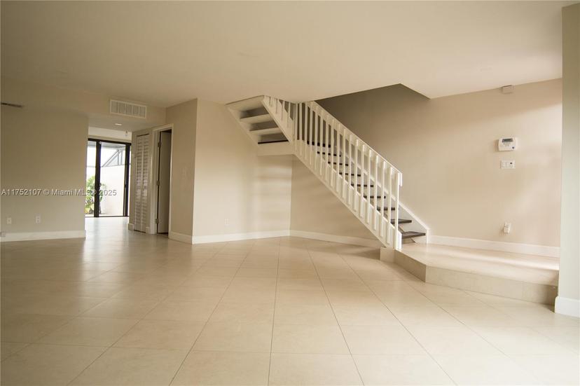 Picture of 1239 NW 122Nd Ter, Pembroke Pines FL 33026