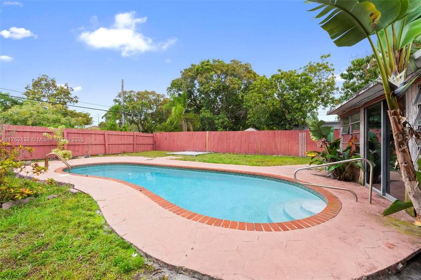 Picture of 415 NW 133Rd St, North Miami FL 33168