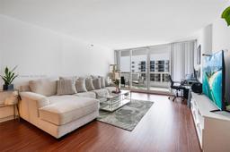 Picture of 1717 N Bayshore Dr # 3242, Miami, FL 33132