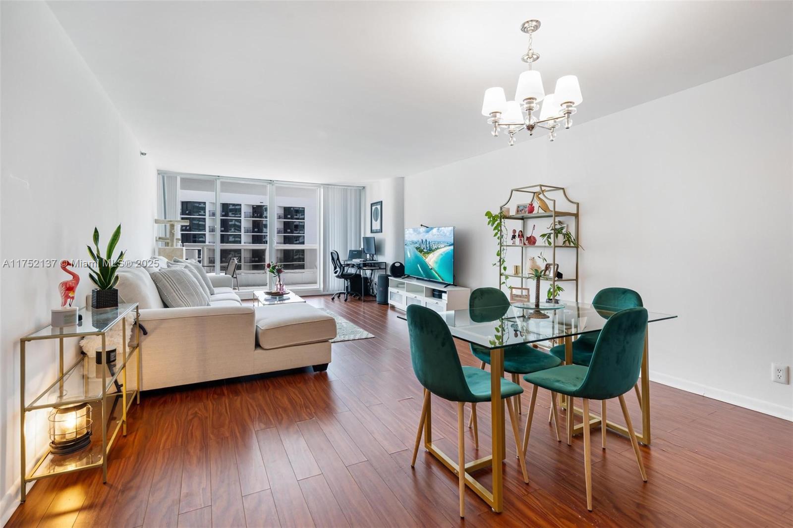 Picture of 1717 N Bayshore Dr # 3242, Miami, FL 33132