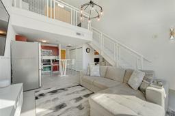 Picture of 253 NE 2Nd St # 618, Miami, FL 33132