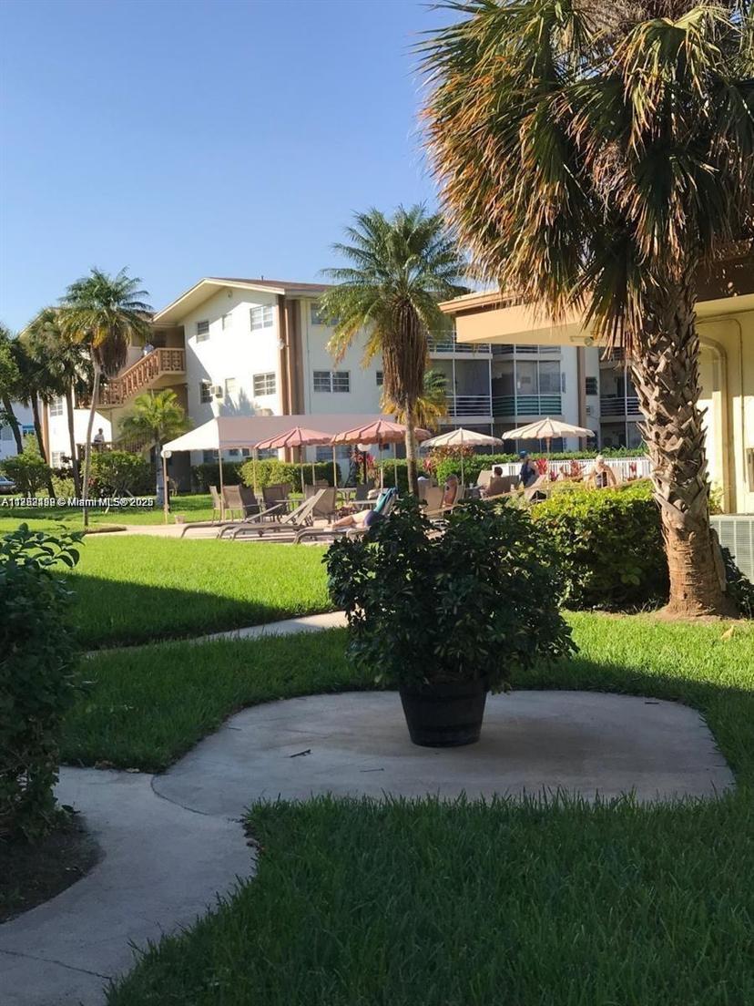 Picture of 16900 NE 14Th Ave # 209, Miami FL 33162