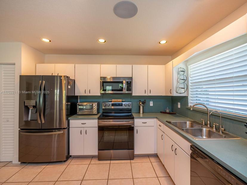 Picture of 1801 SW 28Th Way, Fort Lauderdale FL 33312