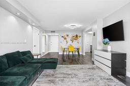 Picture of 18011 Biscayne Blvd # 1602, Aventura, FL 33160