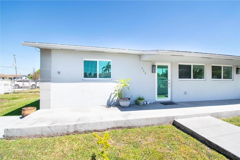 Picture of 455 SW 121St Ave, Miami FL 33184